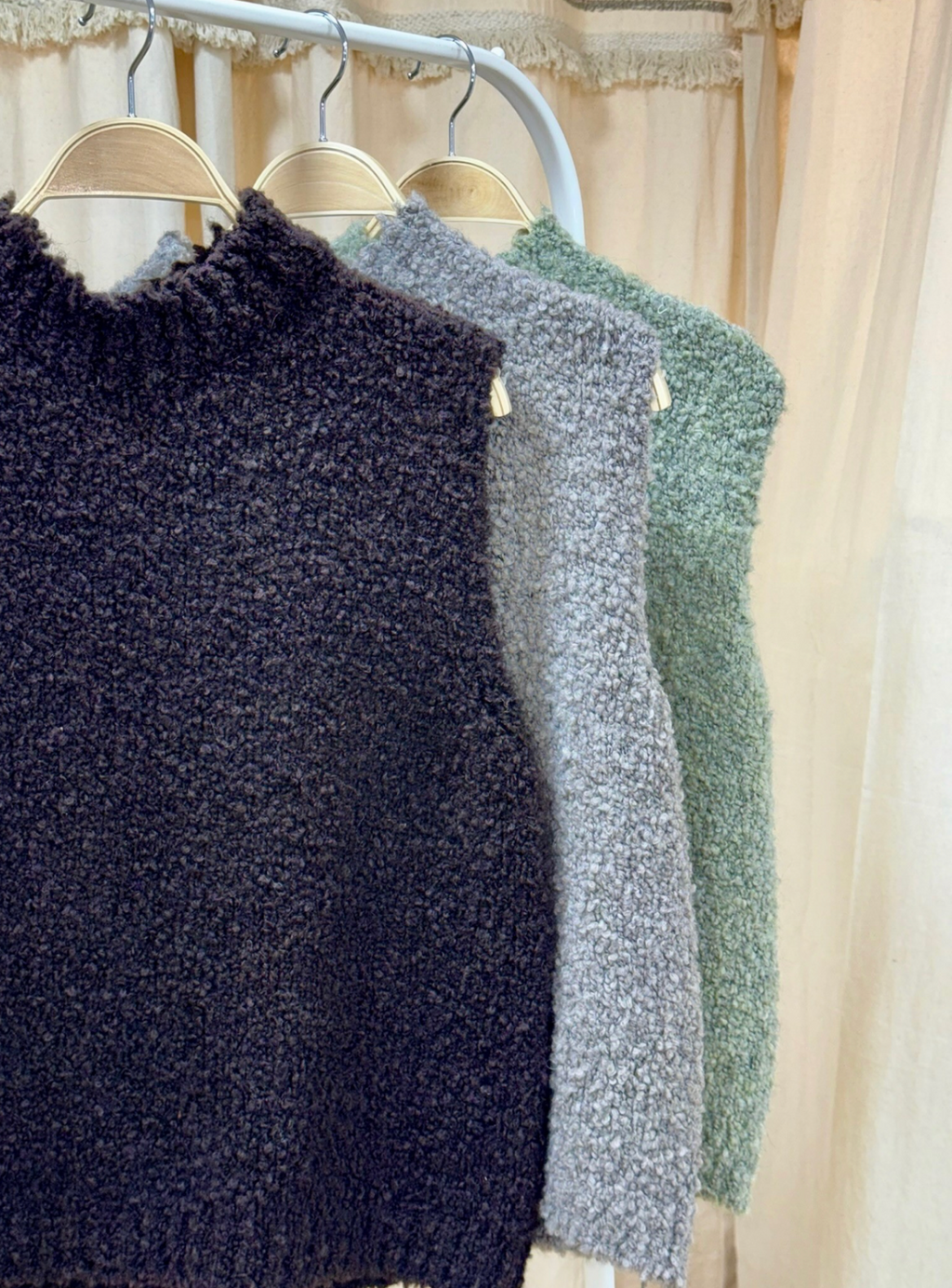 Pull sans manche Nora