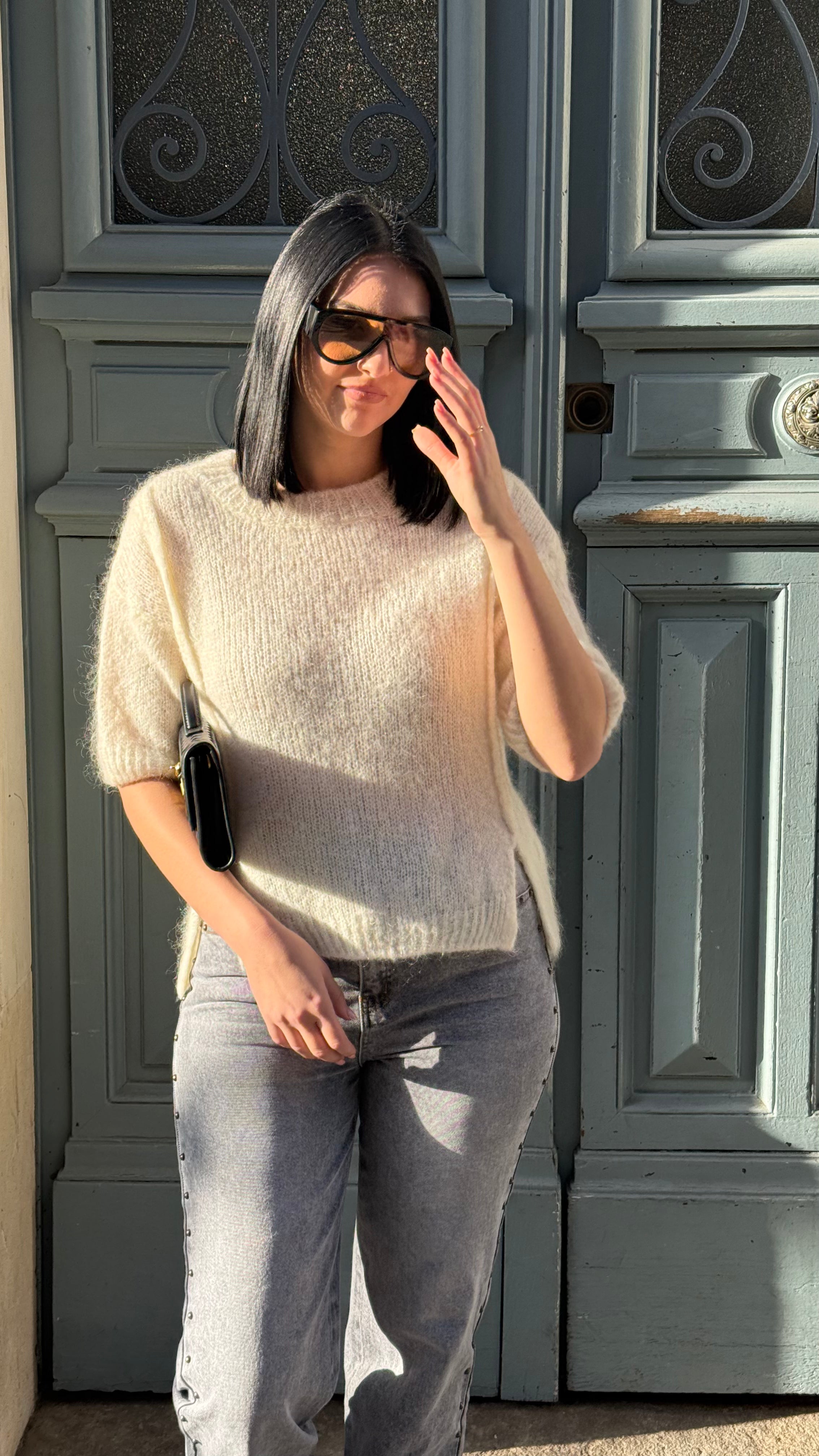 Pull Manon